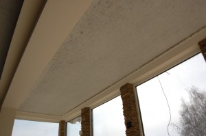 Naudojant sieninį Clipso CW profilį, minimalus lubų pažemėjimas 3 cm Naudojant sieninį Clipso CW profilį, minimalus lubų pažemėjimas 3 cm